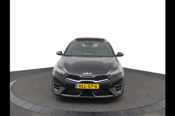 Kia Ceed Sportswagon 1.5 T-GDi GT-Line Automaat - Kantel/schuifdak - Navigatie - Adaptive Cruisecontrol - Achteruitrijcamera - Parkeersensoren - - Fabrieksgarantie tot 04-2032 of 150.000 km