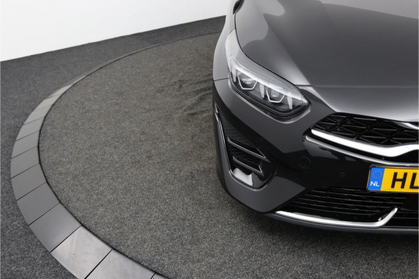 Kia Ceed Sportswagon 1.5 T-GDi GT-Line Automaat - Kantel/schuifdak - Navigatie - Adaptive Cruisecontrol - Achteruitrijcamera - Parkeersensoren - - Fabrieksgarantie tot 04-2032 of 150.000 km
