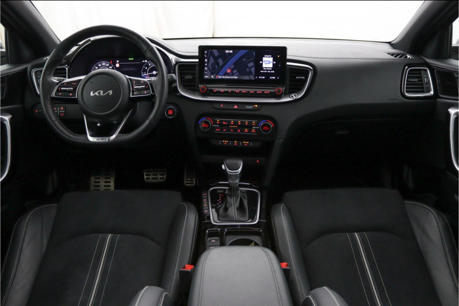 Kia Ceed Sportswagon 1.5 T-GDi GT-Line Automaat - Kantel/schuifdak - Navigatie - Adaptive Cruisecontrol - Achteruitrijcamera - Parkeersensoren - - Fabrieksgarantie tot 04-2032 of 150.000 km