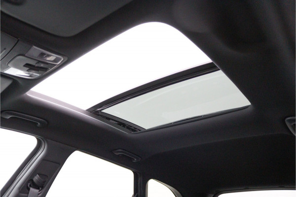 Kia Ceed Sportswagon 1.5 T-GDi GT-Line Automaat - Kantel/schuifdak - Navigatie - Adaptive Cruisecontrol - Achteruitrijcamera - Parkeersensoren - - Fabrieksgarantie tot 04-2032 of 150.000 km