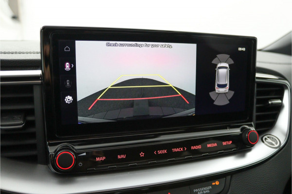 Kia Ceed Sportswagon 1.5 T-GDi GT-Line Automaat - Kantel/schuifdak - Navigatie - Adaptive Cruisecontrol - Achteruitrijcamera - Parkeersensoren - - Fabrieksgarantie tot 04-2032 of 150.000 km