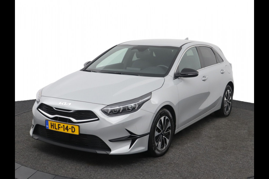 Kia Ceed 1.0 T-GDi MHEV Design Edition Automaat - Digital Dashboard - Stoel-/stuurverwarming - Apple CarPlay/Android Auto - Navigatie - Fabrieksgarantie tot 04-2032
