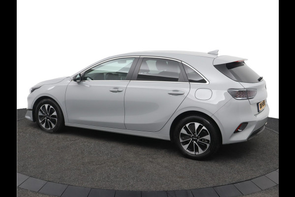 Kia Ceed 1.0 T-GDi MHEV Design Edition Automaat - Digital Dashboard - Stoel-/stuurverwarming - Apple CarPlay/Android Auto - Navigatie - Fabrieksgarantie tot 04-2032