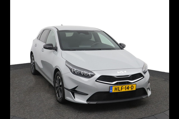 Kia Ceed 1.0 T-GDi MHEV Design Edition Automaat - Digital Dashboard - Stoel-/stuurverwarming - Apple CarPlay/Android Auto - Navigatie - Fabrieksgarantie tot 04-2032
