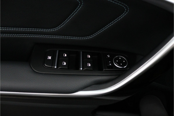 Kia Ceed 1.0 T-GDi MHEV Design Edition Automaat - Digital Dashboard - Stoel-/stuurverwarming - Apple CarPlay/Android Auto - Navigatie - Fabrieksgarantie tot 04-2032
