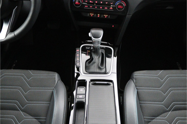Kia Ceed 1.0 T-GDi MHEV Design Edition Automaat - Digital Dashboard - Stoel-/stuurverwarming - Apple CarPlay/Android Auto - Navigatie - Fabrieksgarantie tot 04-2032