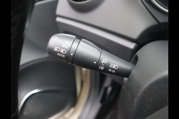 Renault Captur 1.3 TCe Intens Automaat / Panoramadak / R-Link