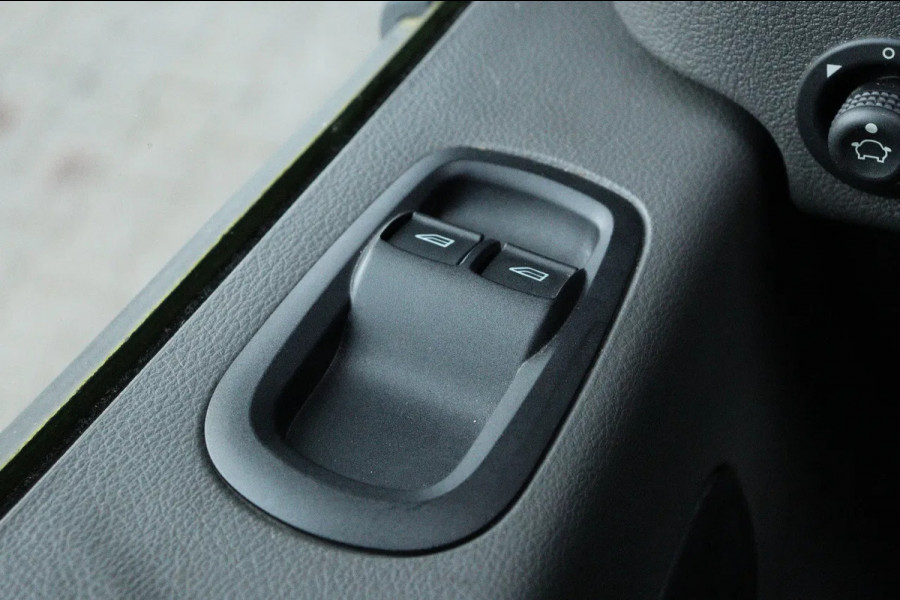 Ford E-Transit 350 68KWH L2H2 l l NAVI l CAMERA l STOELVERWARMING l CRUISE CONTROL