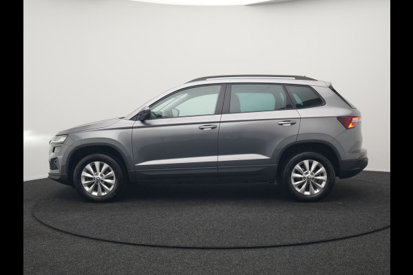 Škoda Karoq 1.5 TSI ACT 150pk DSG Business Edition | Crystal LED | Apple Carplay | Camera | Keyless | Cruise Control | Navigatie | DAB |