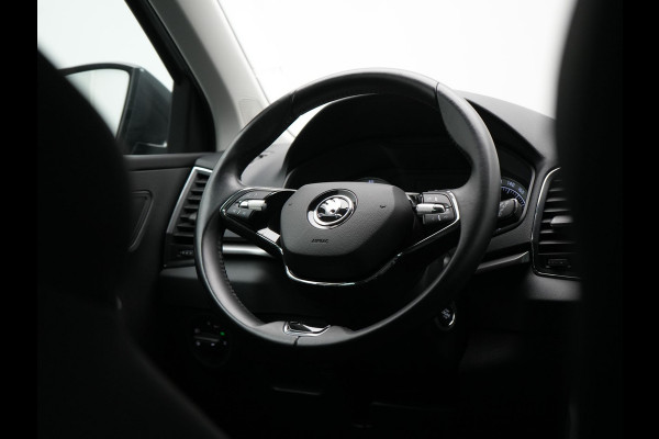 Škoda Karoq 1.5 TSI ACT 150pk DSG Business Edition | Crystal LED | Apple Carplay | Camera | Keyless | Cruise Control | Navigatie | DAB |