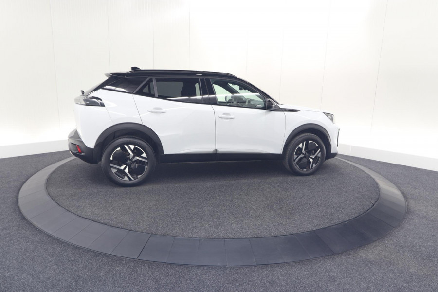 Peugeot 2008 PureTech 130 EAT8 GT | Camera | Apple Carplay | Parkeersensoren | 17 Inch Lichtmetalen Velgen