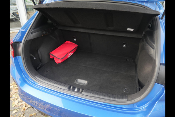 Kia Ceed 1.5 T-GDi GT-Line | Cruise | Clima | Camera | Navi | Keyless | Schuif-kanteldak |