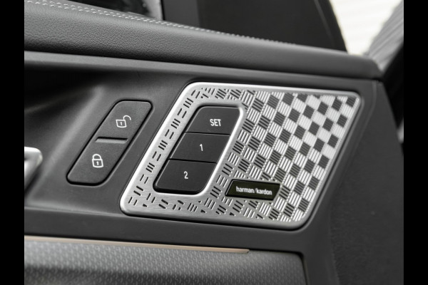 BMW X1 sDrive18i M-Sport Pro - Pano - Memoryzetel - Trekhaak - ACC - Head-Up