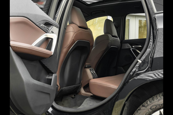 BMW X1 sDrive18i M-Sport Pro - Pano - Memoryzetel - Trekhaak - ACC - Head-Up