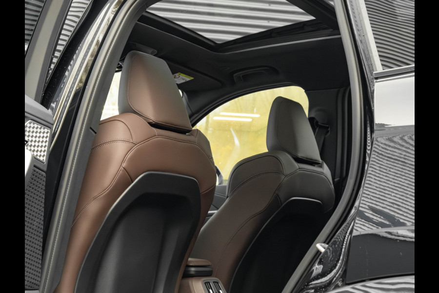 BMW X1 sDrive18i M-Sport Pro - Pano - Memoryzetel - Trekhaak - ACC - Head-Up