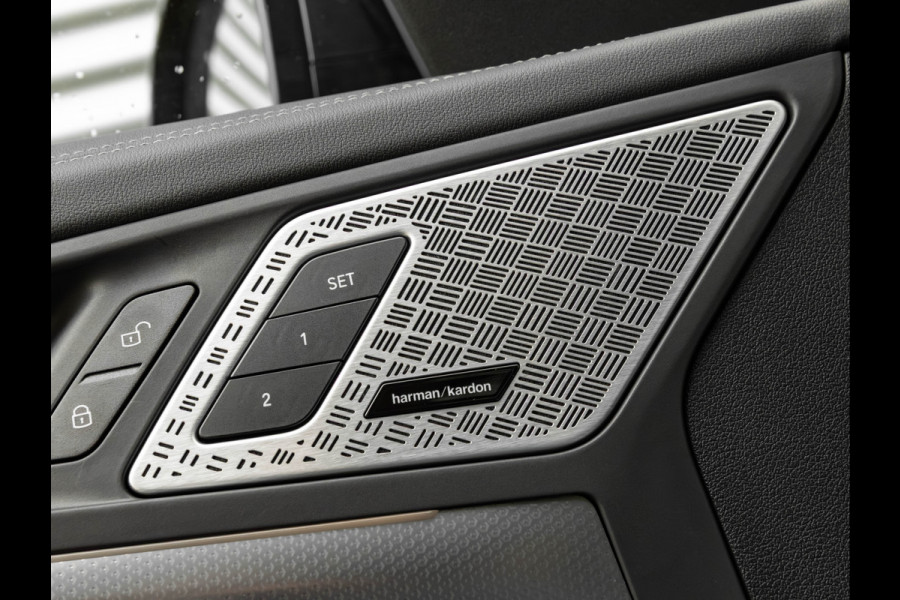 BMW X1 sDrive18i M-Sport Pro - Pano - Memoryzetel - Trekhaak - ACC - Head-Up