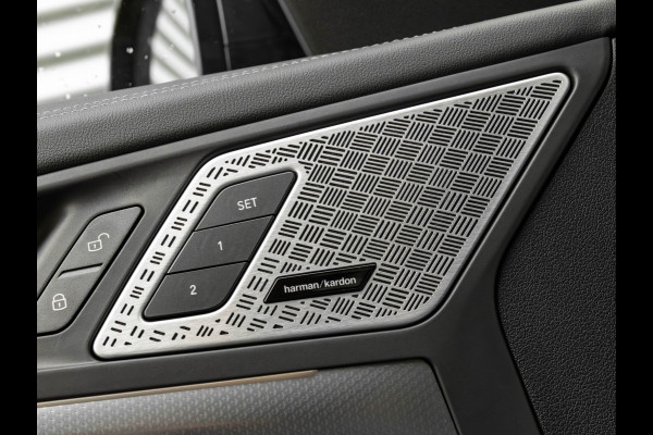 BMW X1 sDrive18i M-Sport Pro - Pano - Memoryzetel - Trekhaak - ACC - Head-Up