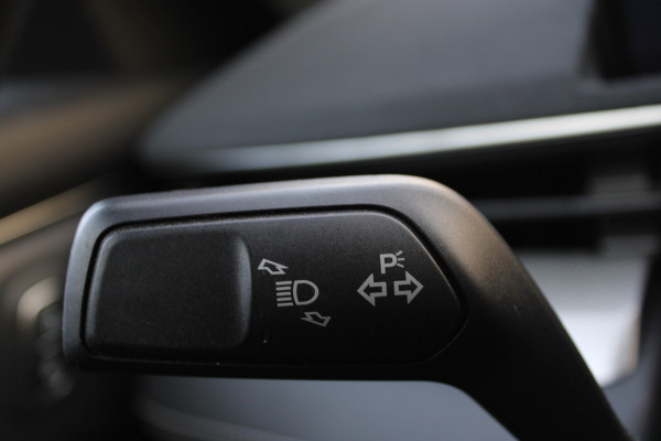 Ford Mustang Mach-E RWD 75 kWh | Adaptieve cruise | B&O | Leder | Trekhaak | Actieweken 1 t/m 15 november!