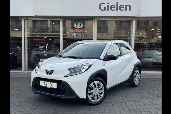 Toyota Aygo X 1.0 VVT-i MT Play | Eerste eigenaar, Apple CarPlay/Android auto, Airco, Parkeercamera, Adaptive cruise control
