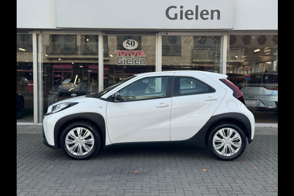Toyota Aygo X 1.0 VVT-i MT Play | Eerste eigenaar, Apple CarPlay/Android auto, Airco, Parkeercamera, Adaptive cruise control