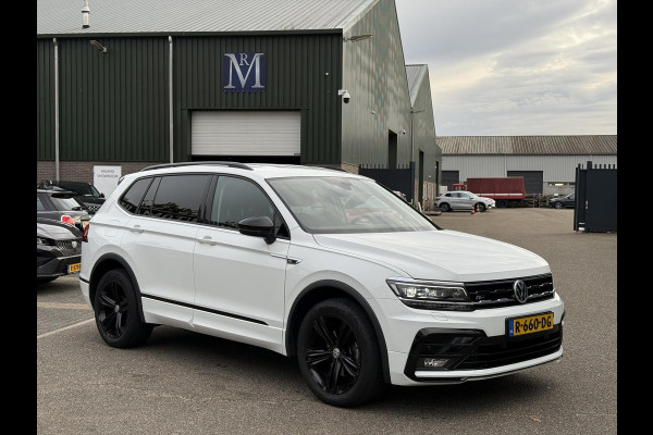 Volkswagen Tiguan Allspace 1.5 TSI Highline Business R 7p. |R-LINE| 7 PERSOONS| RIJKLAAR! DIRECT RIJDEN| DIG. DASH| ADAPTIVE CRUISE| KEYLESS| STOELVERW.|  ELEK. ACHTERKLEP| LED| CARPLAY