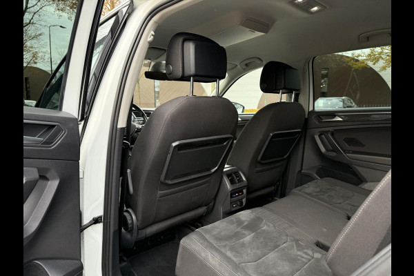 Volkswagen Tiguan Allspace 1.5 TSI Highline Business R 7p. |R-LINE| 7 PERSOONS| RIJKLAAR! DIRECT RIJDEN| DIG. DASH| ADAPTIVE CRUISE| KEYLESS| STOELVERW.|  ELEK. ACHTERKLEP| LED| CARPLAY