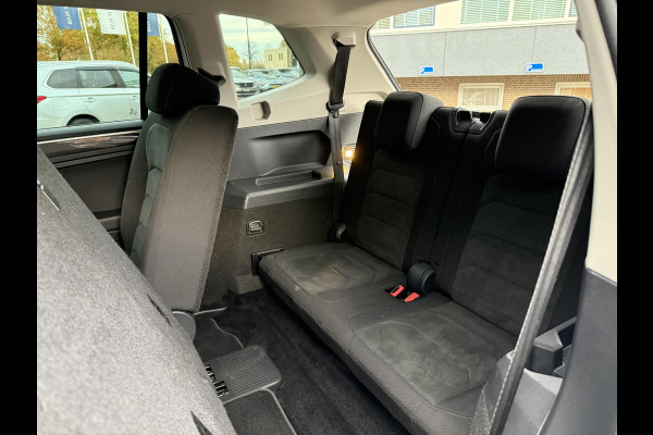 Volkswagen Tiguan Allspace 1.5 TSI Highline Business R 7p. |R-LINE| 7 PERSOONS| RIJKLAAR! DIRECT RIJDEN| DIG. DASH| ADAPTIVE CRUISE| KEYLESS| STOELVERW.|  ELEK. ACHTERKLEP| LED| CARPLAY