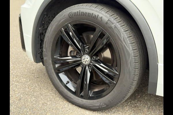 Volkswagen Tiguan Allspace 1.5 TSI Highline Business R 7p. |R-LINE| 7 PERSOONS| RIJKLAAR! DIRECT RIJDEN| DIG. DASH| ADAPTIVE CRUISE| KEYLESS| STOELVERW.|  ELEK. ACHTERKLEP| LED| CARPLAY