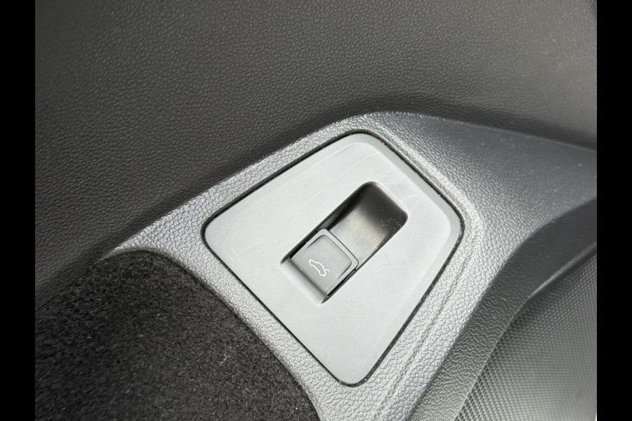 Volkswagen Tiguan Allspace 1.5 TSI Highline Business R 7p. |R-LINE| 7 PERSOONS| RIJKLAAR! DIRECT RIJDEN| DIG. DASH| ADAPTIVE CRUISE| KEYLESS| STOELVERW.|  ELEK. ACHTERKLEP| LED| CARPLAY