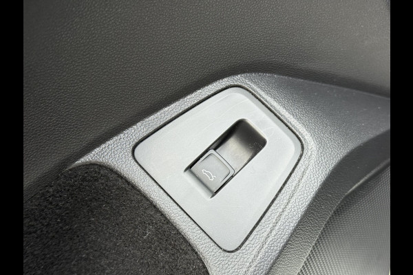 Volkswagen Tiguan Allspace 1.5 TSI Highline Business R 7p. |R-LINE| 7 PERSOONS| RIJKLAAR! DIRECT RIJDEN| DIG. DASH| ADAPTIVE CRUISE| KEYLESS| STOELVERW.|  ELEK. ACHTERKLEP| LED| CARPLAY