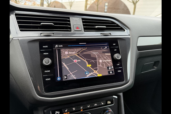 Volkswagen Tiguan Allspace 1.5 TSI Highline Business R 7p. |R-LINE| 7 PERSOONS| RIJKLAAR! DIRECT RIJDEN| DIG. DASH| ADAPTIVE CRUISE| KEYLESS| STOELVERW.|  ELEK. ACHTERKLEP| LED| CARPLAY