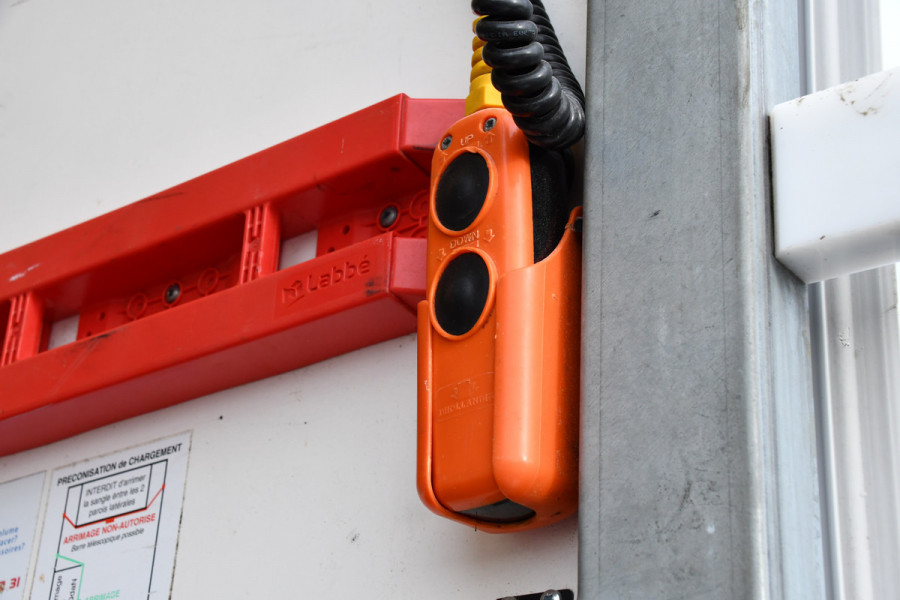 Citroën Jumper 35 2.0 BlueHDi L4 Bakwagen Cruise, NAVI, 165PK, Laadklep, Airco, Uniek!