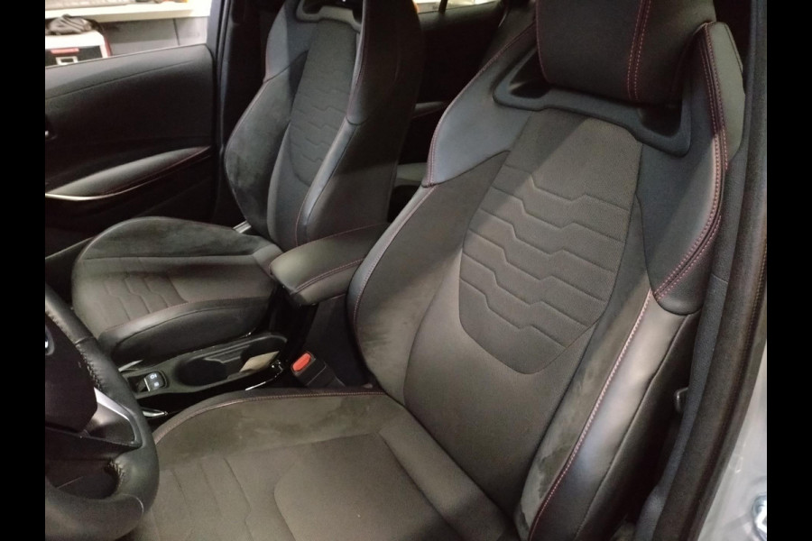 Toyota Corolla Touring Sports 1.8 Hybrid Executive HUD