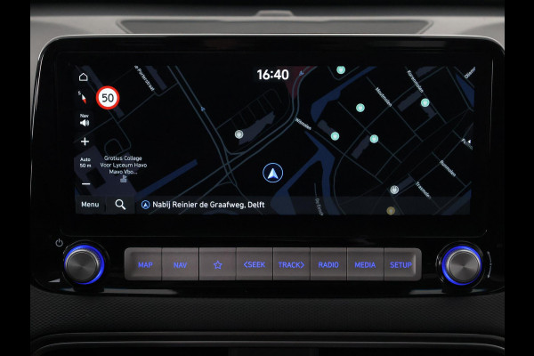 Hyundai Kona EV Fashion Design 64 kWh Two-Tone 400 km actieradius | ACCU 100% | Navigatie | Schuif-/Kanteldak | Leder |