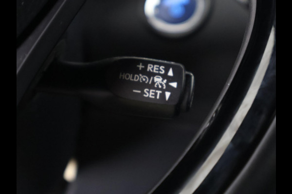 Toyota C-HR 1.8 Hybrid Active Bi-Tone | Trekhaak | Camera | Cruise Control