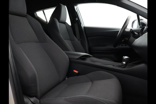 Toyota C-HR 1.8 Hybrid Active Bi-Tone | Trekhaak | Camera | Cruise Control