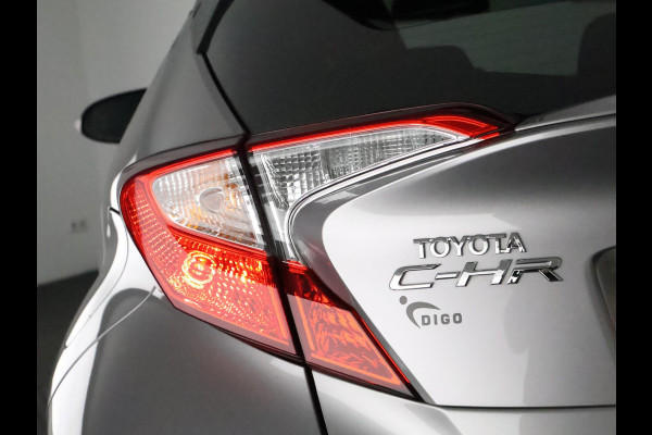Toyota C-HR 1.8 Hybrid Active Bi-Tone | Trekhaak | Camera | Cruise Control