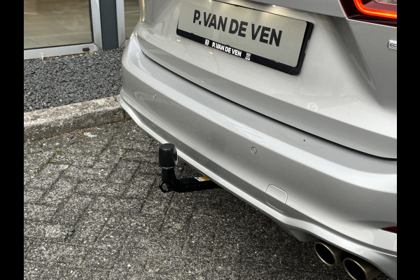 Ford Focus 1.0 EcoBoost Hybrid ST Line X Business 155pk Automaat | Panoramadak | Afneembare trekhaak |