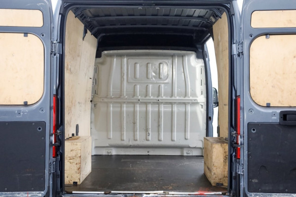 Citroën Jumper 35 2.2 BlueHDi 140pk Airco/Navi/Camera 02-2023