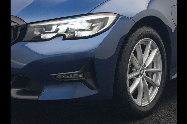 BMW 3 Serie Touring 330e Sportline Plug In Hybrid 293pk Dealer O.H PHEV | Adaptive Cruise | Apple Carplay | Lederen Sportstoelen Verwarmd | Blis | Lane Assist | Front Assist | Navigatie | Virtual | DAB |