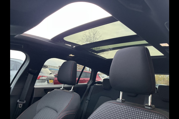 Ford Focus 1.0 EcoBoost Hybrid ST Line X Business 155pk Automaat | Panoramadak | Afneembare trekhaak |