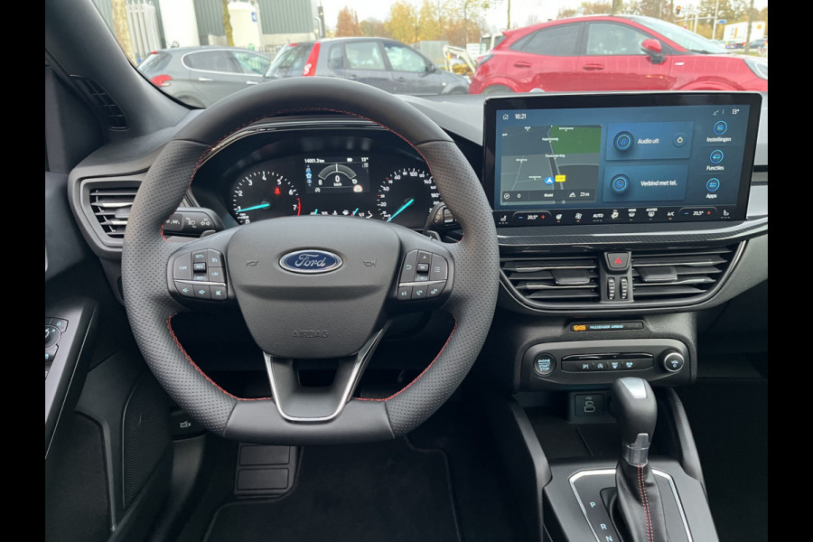 Ford Focus 1.0 EcoBoost Hybrid ST Line X Business 155pk Automaat | Panoramadak | Afneembare trekhaak |