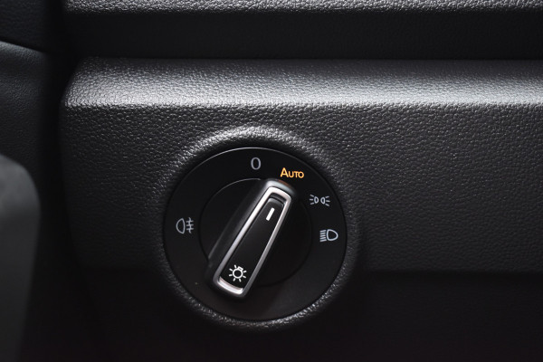 Volkswagen T-Roc R 2.0 TSI 300PK DSG 4MOTION R-SPORT BEATS/LEDER/TREKHAAK/PANORAMADAK