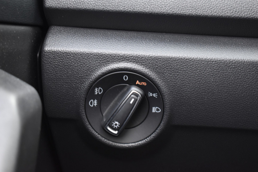 Volkswagen T-Roc Cabrio 1.5 TSI 150PK DSG R-LINE LEDER/PDC/NAVI