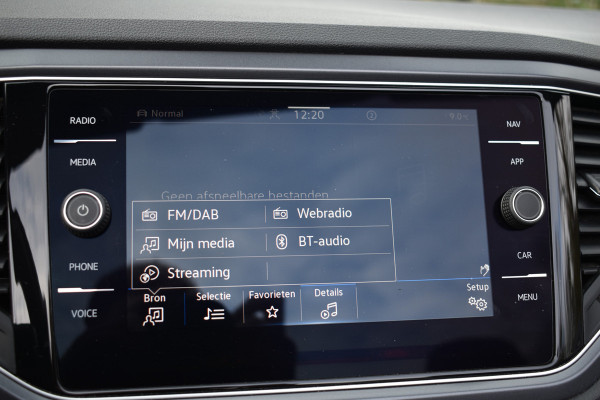 Volkswagen T-Roc Cabrio 1.5 TSI 150PK DSG R-LINE LEDER/PDC/NAVI