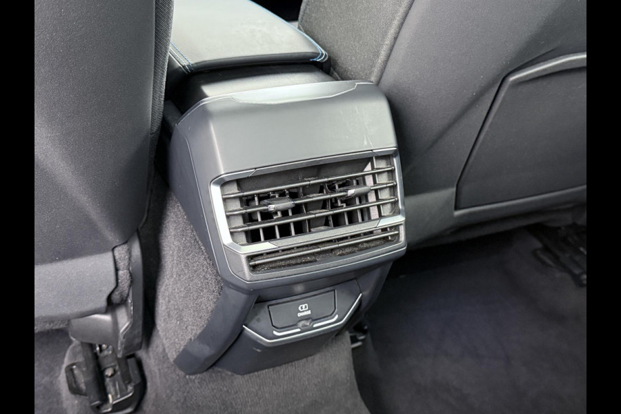 Lynk & Co 01 1.5 PHEV PLUG-IN HYBRIDE | COMPLETE AUTO | ELEKTRISCH PANORAMADAK | FULL OPTIONS | LYNK & CO GARANTIE T/M 10-2026 | RIJKLAAR GELEVERD | BTW VERREKENBAAR