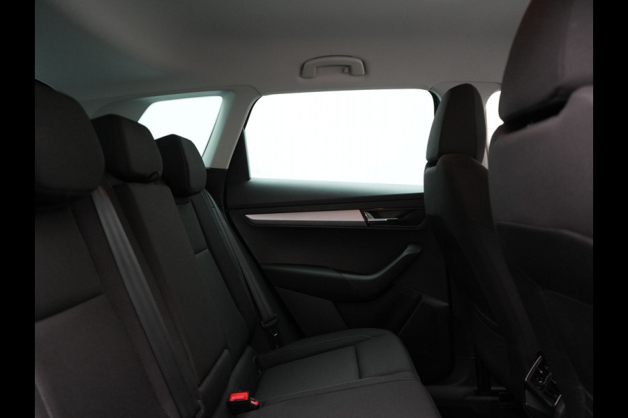 Škoda Karoq 1.5 TSI ACT 150pk DSG Business Edition | Crystal LED | Apple Carplay | Camera | Keyless | Cruise Control | Navigatie | DAB |