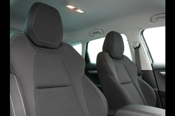 Škoda Karoq 1.5 TSI ACT 150pk DSG Business Edition | Crystal LED | Apple Carplay | Camera | Keyless | Cruise Control | Navigatie | DAB |