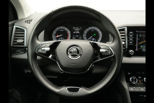 Škoda Karoq 1.5 TSI ACT 150pk DSG Business Edition | Crystal LED | Apple Carplay | Camera | Keyless | Cruise Control | Navigatie | DAB |