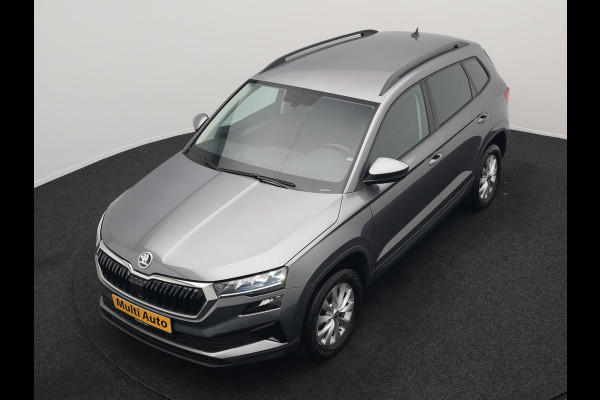 Škoda Karoq 1.5 TSI ACT 150pk DSG Business Edition | Crystal LED | Apple Carplay | Camera | Keyless | Cruise Control | Navigatie | DAB |